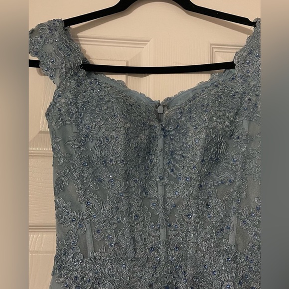 SHERRI HILL pageant/prom dress - Picture 4 of 6